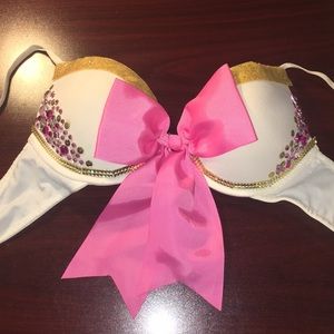 CUSTOMIZED BRA
